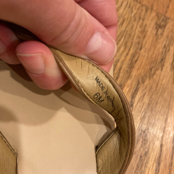 BROKEN Jack Rogers Rowan flip flop - Picture 4 of 9